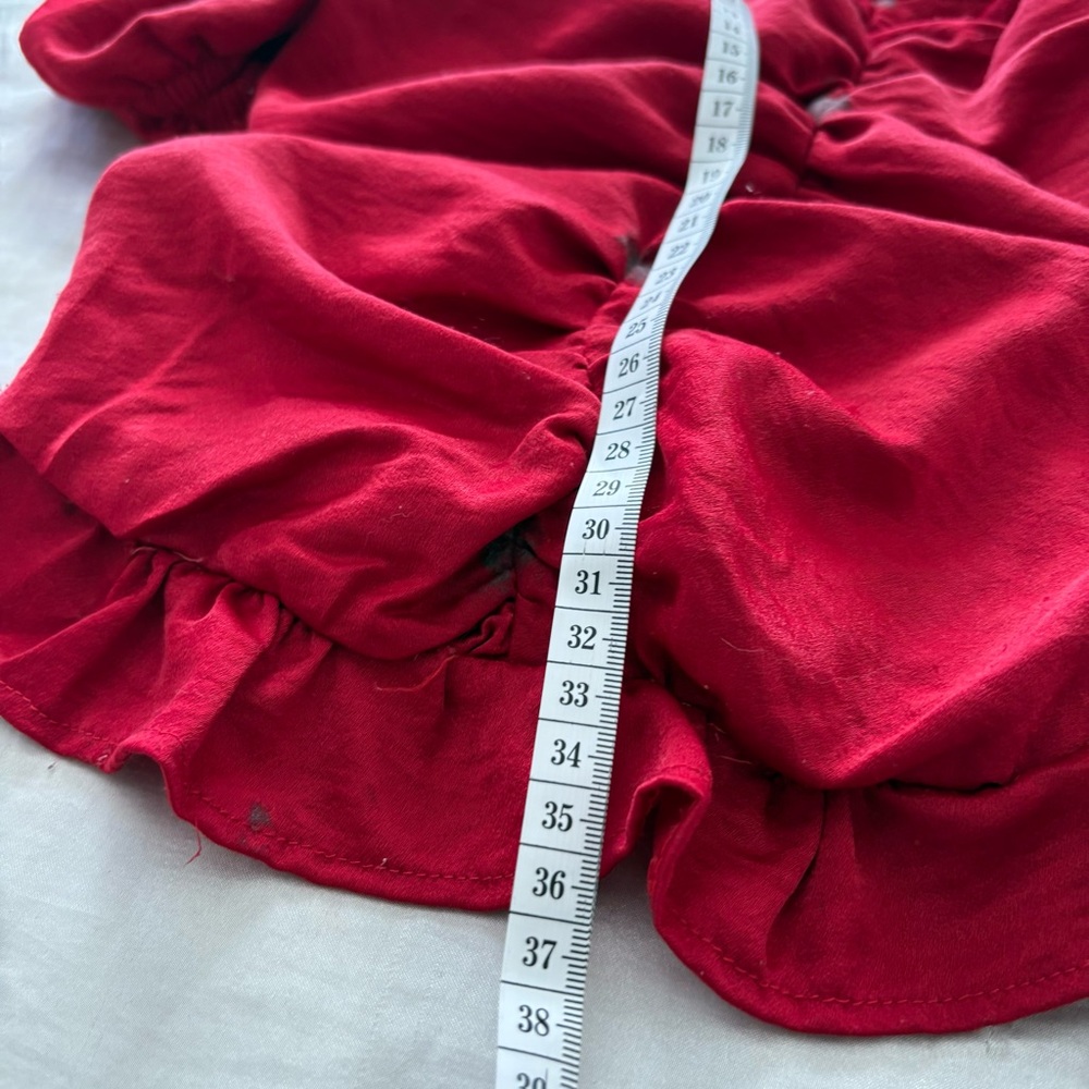 Red Off-Shoulder Ruched Puff Sleeve Top - Picture 2 of 3